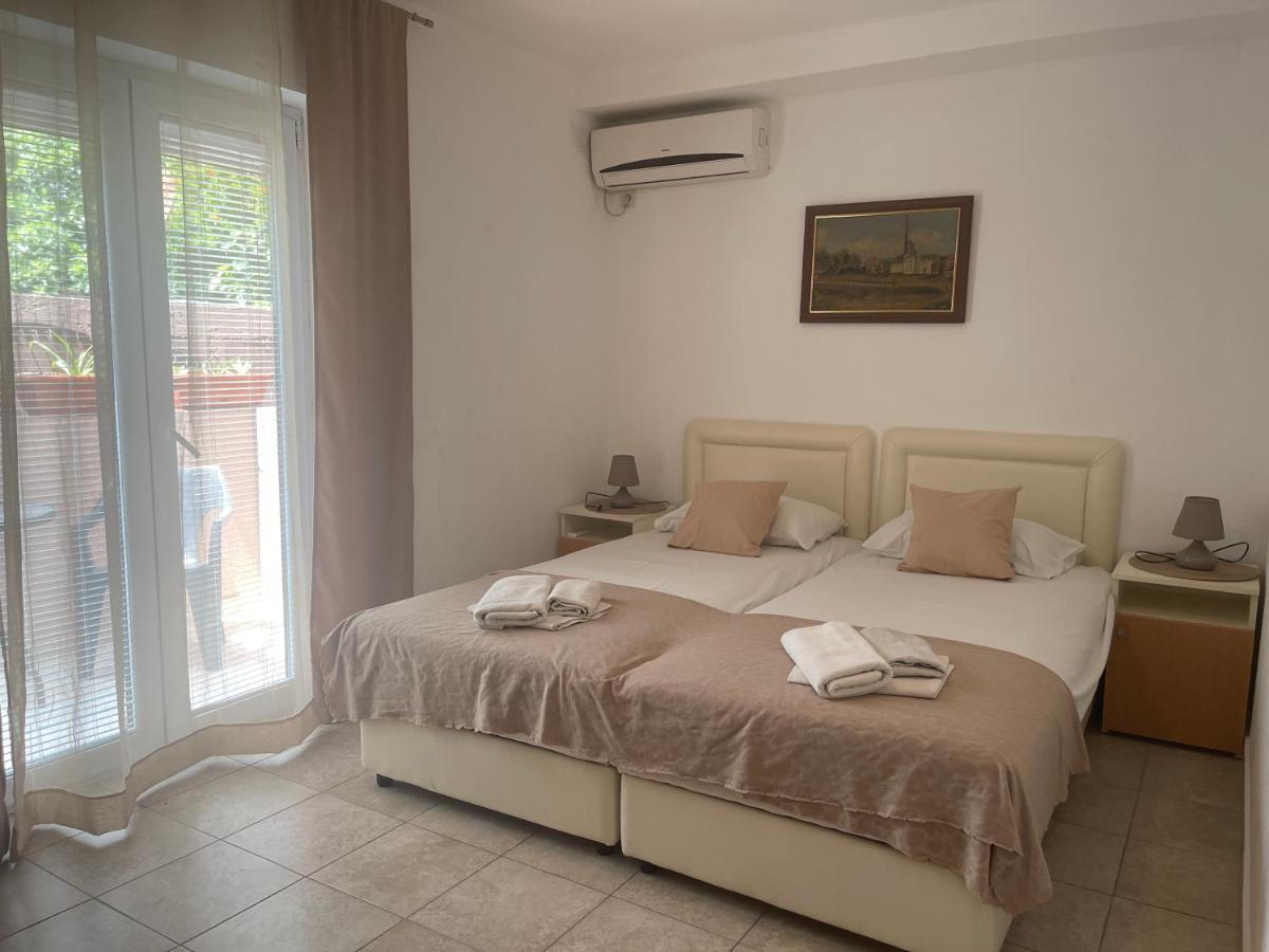 Guest House Jasna Budva Exteriör bild